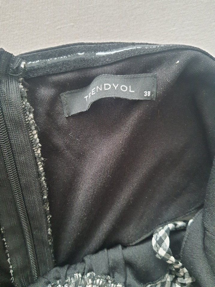 Pötikareli boyundan bağlamalı Midi Elbise - Görsel 5