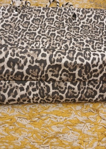 Leopar Desenli Fermuarlı Plaj Çantası - Görsel 9