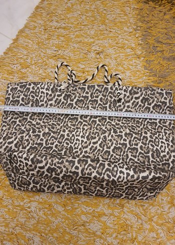 Leopar Desenli Fermuarlı Plaj Çantası - Görsel 10