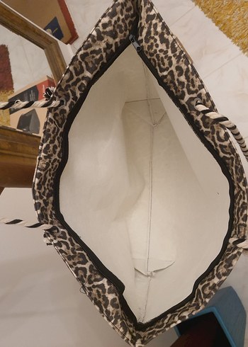 Leopar Desenli Fermuarlı Plaj Çantası - Görsel 6