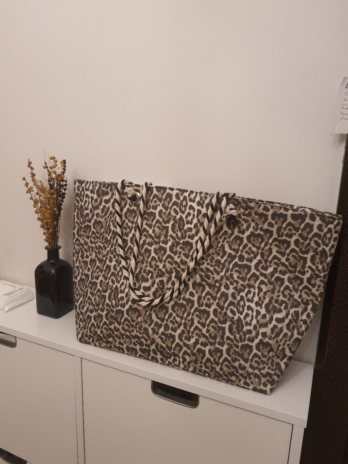 Leopar Desenli Fermuarlı Plaj Çantası - Görsel 2