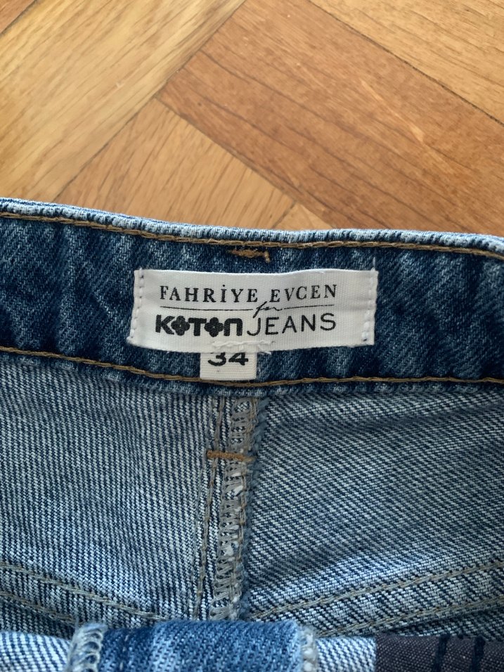 Düğmeli Mini Mavi Kadın Kot Şort - Görsel 3