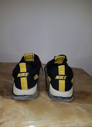 42 Beden Nike spor ayakkabı erkek