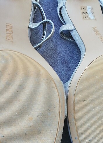 Nine West Çok şık taşlı 