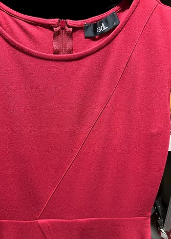 Kırmızı Drapeli Midi Ofis Elbisesi - Görsel 4