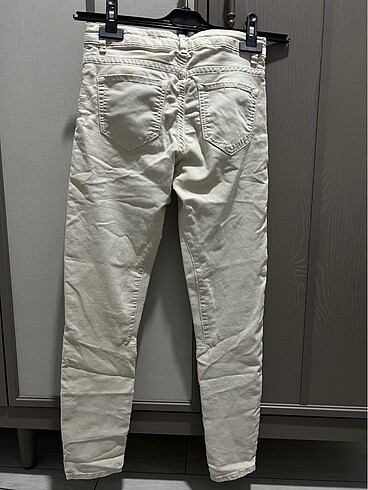 Zara krem rengi skinny pantolon - Görsel 3