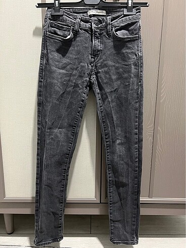 Mavi Jeans s