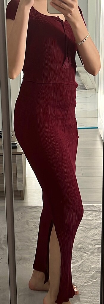 Bordo sexy yırtmaç detaylı elbise - Görsel 3
