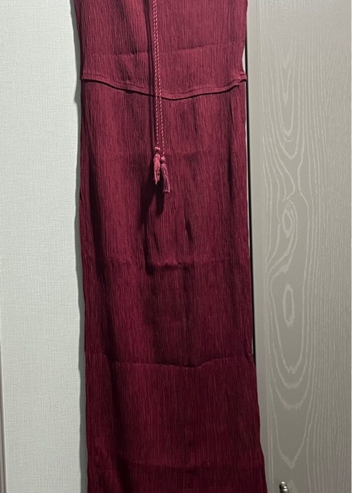 Bordo sexy yırtmaç detaylı elbise - Görsel 2