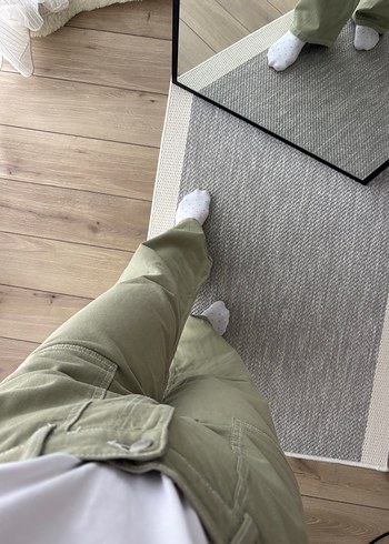 Bershka Haki Rahat Kesim Pantolon - Görsel 3