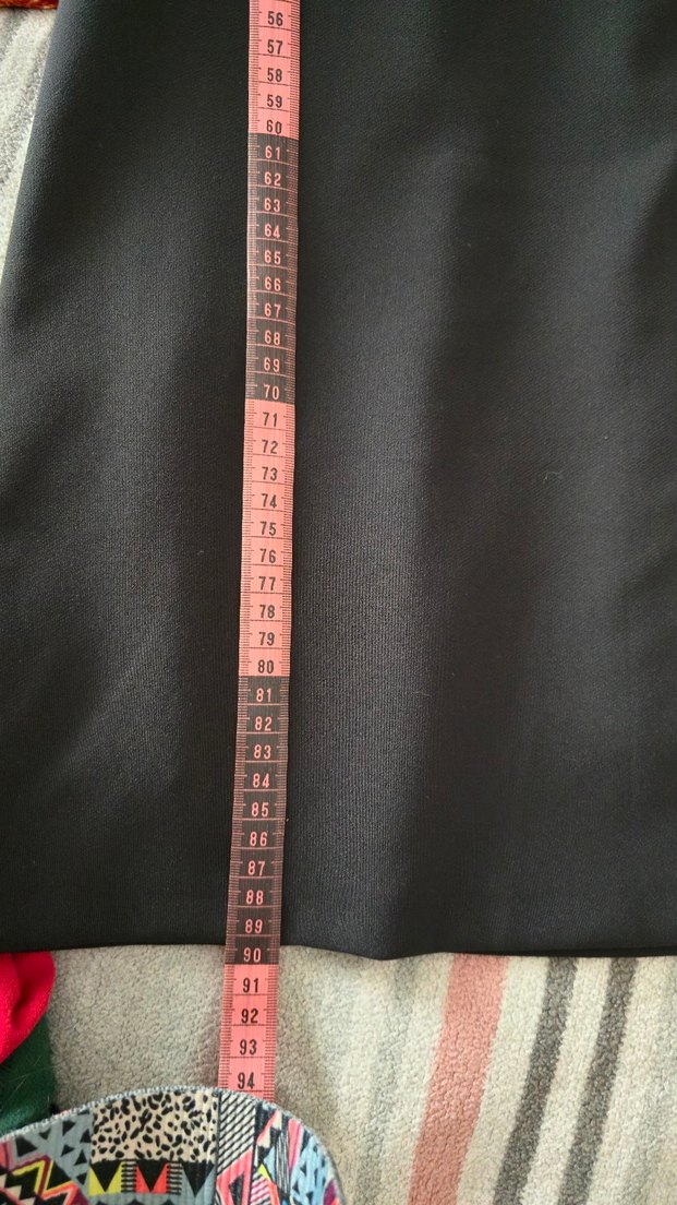 Siyah Kemer Detaylı Midi V Yakalı Elbise - Görsel 5