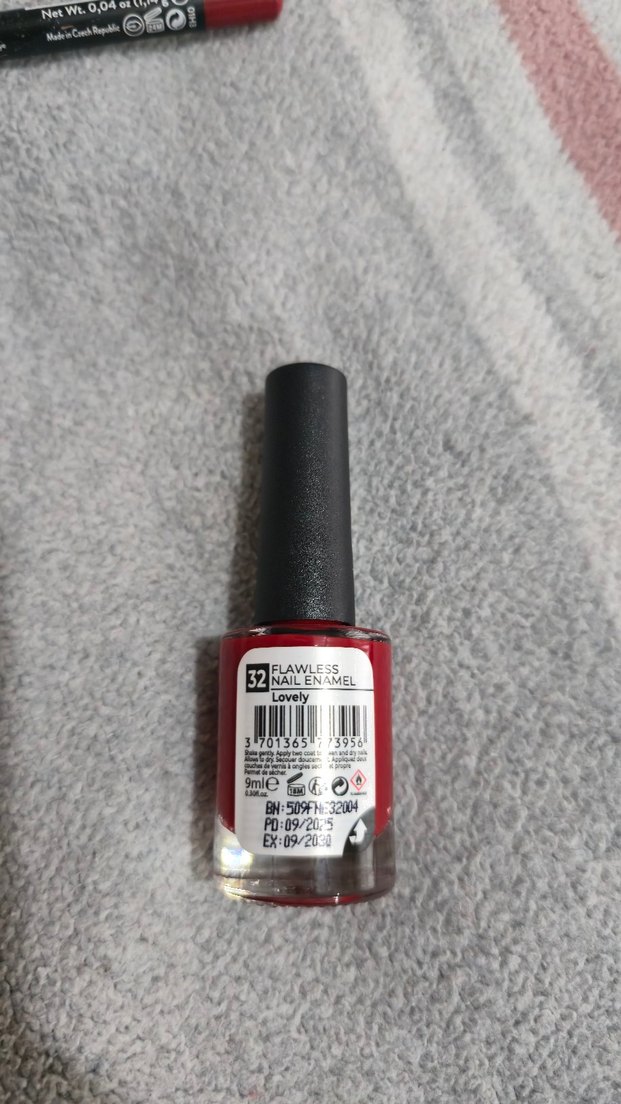 Note Kırmızı Oje ve Flormar Kalem - Görsel 2