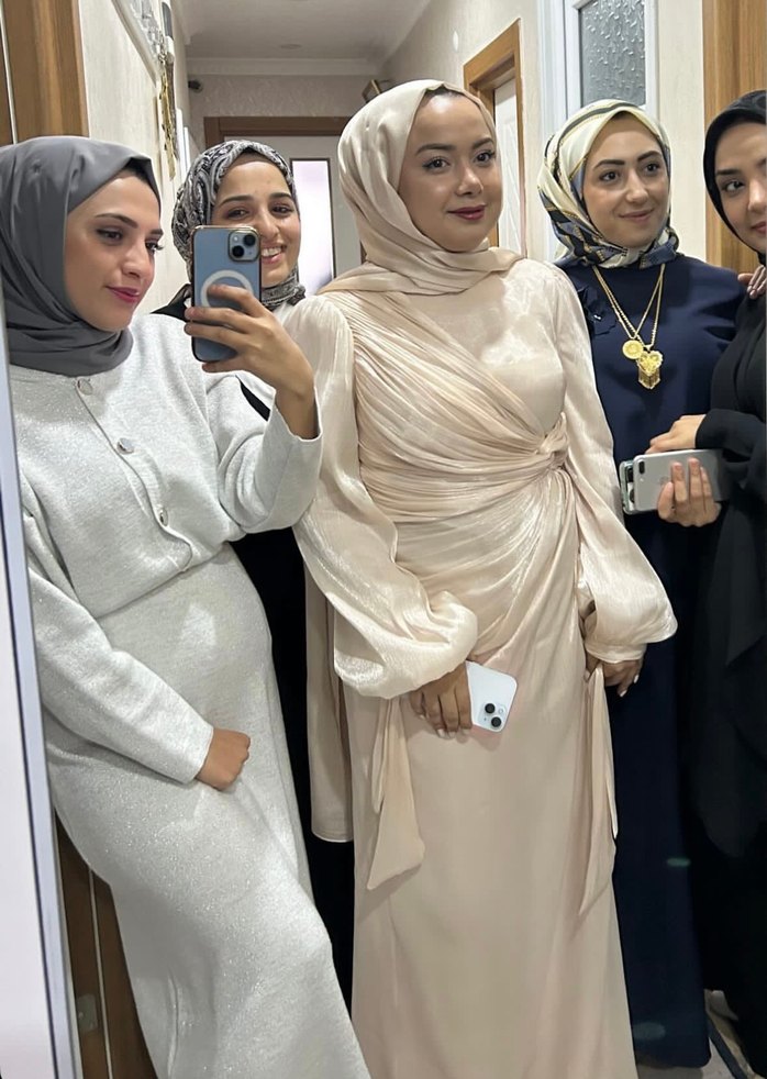 Drapeli Kadın Abiye - Görsel 4