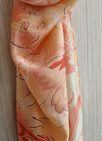 Aker sura ipek eşarp  - Görsel 5