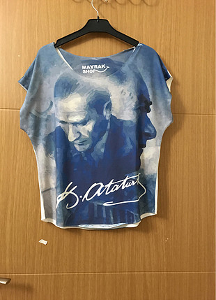 universal Beden Atatürk?lü tşört