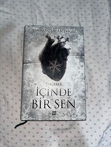 İçinde Bir Sen Engerek Ciltli-Binnur Şafak Nigiz