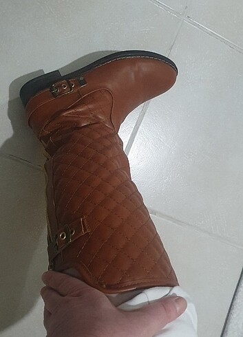 Kadın bot 37 numara - Görsel 4