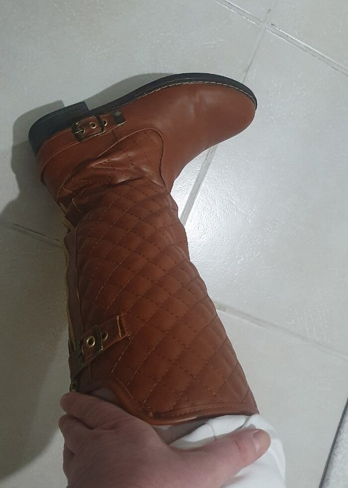 Kadın bot 37 numara - Görsel 4