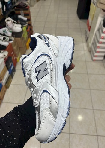 New Balance Beyaz Gri Spor Sneakers