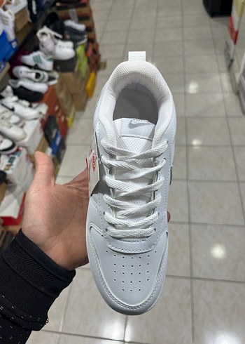 37 Beden Nike Beyaz Kadın Spor Ayakkabı