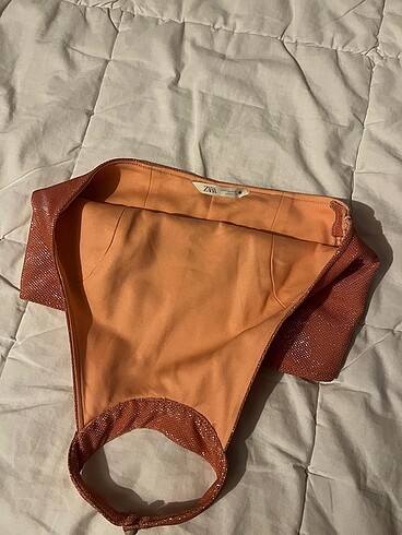 Zara Zara halter yaka parlak crop bluz