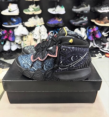Nike Kyre Kybrid