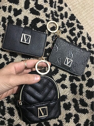  Beden siyah Renk Victorias secret cüzdan mini