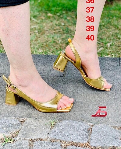 Zara Gold topuklu ayakkabı