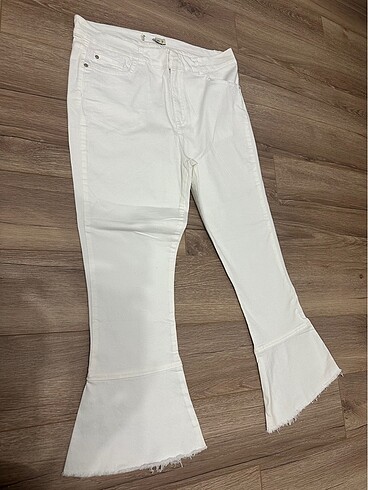 LC Waikiki Beyaz kadin jean