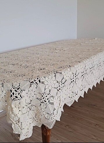 El emeği yöresel 12 kişilik yemek takımı örtüsü 140 cm en 190 cm