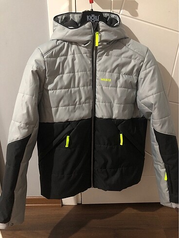 Decathlon decathlon sıcak tutan ve su geçirmez çocuk şişme montu