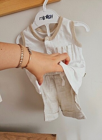 Zara 0-3 ay şortlu takım