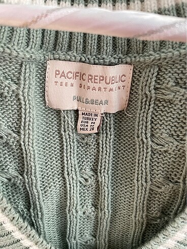 Pull and Bear Süveter M beden