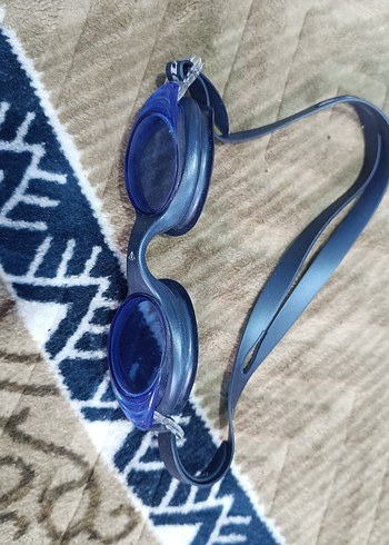 Mavi Tokalı Yüzücü Gözlüğü - Görsel 2