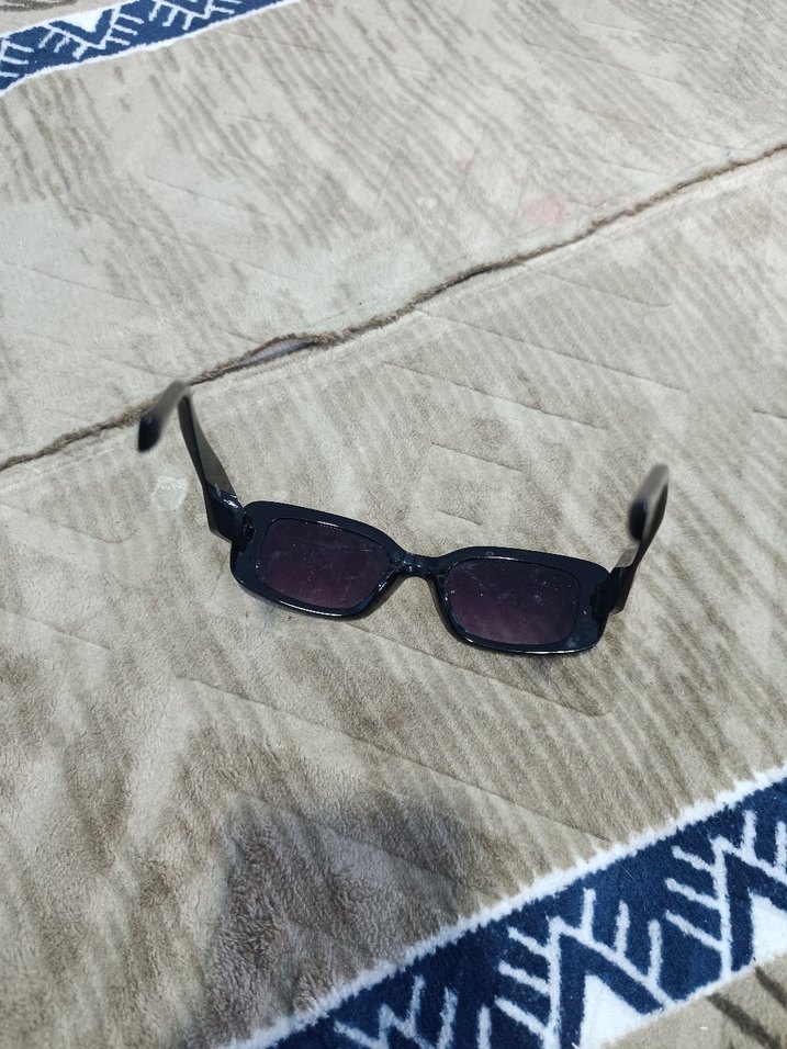 Gri Minimalist Kadın Gözlüğü - Görsel 2