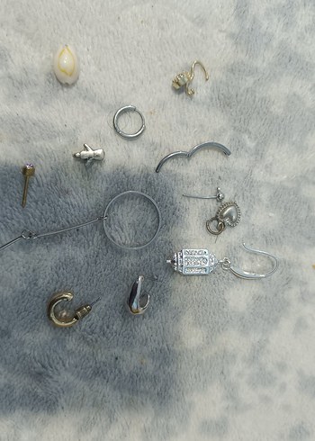 Gri ve Altın Renkli Tırnak Süsleri - Görsel 4