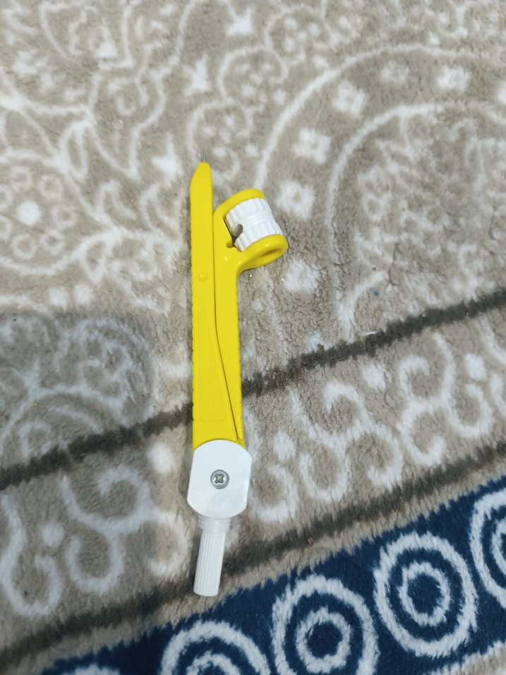 Sarı Plastik Ölçüm Aleti - Görsel 2