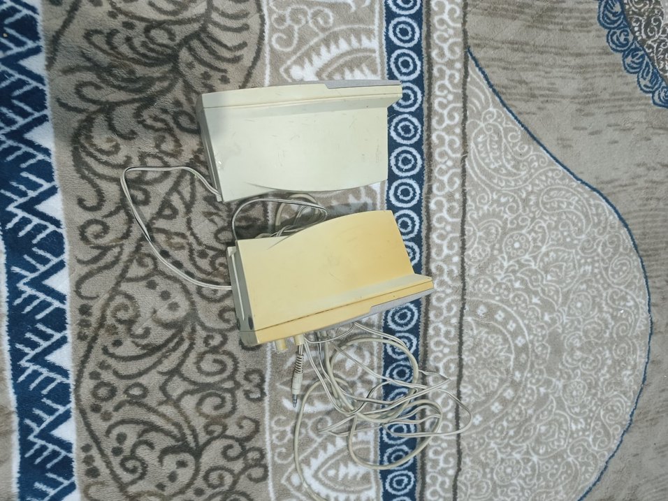 Beyaz-Gri Müzik Sistemi Hoparlörleri - Görsel 2