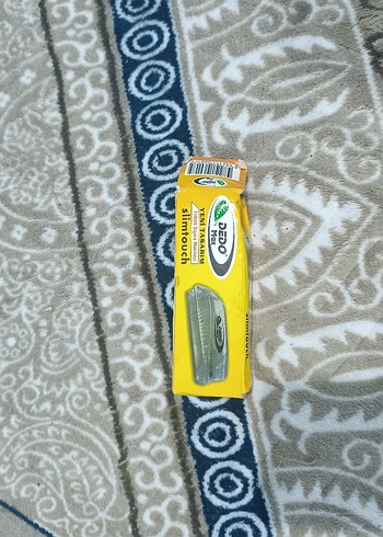 Renkli Erkek Tıraş Makinesi ve Yedek Bıçak - Görsel 3