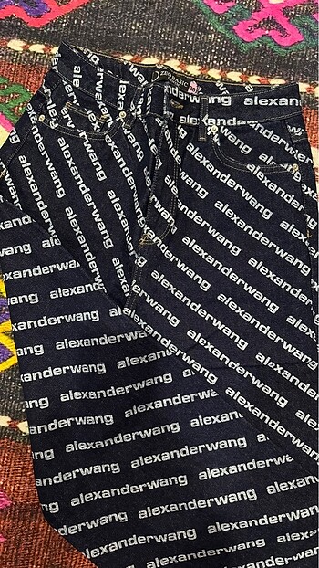 m Beden Alexander wang baskılı yazı jean y2k