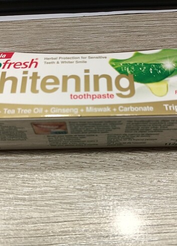 Farmasi Aloe Vera+misvakli diş macunu 