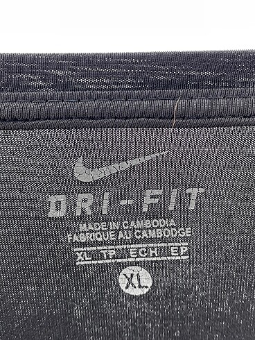 xl Beden siyah Renk Nike T-shirt %70 İndirimli.