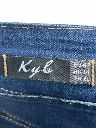 42 Beden çeşitli Renk Vintage Love Midi Etek %70 İndirimli.