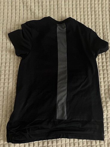 m Beden siyah Renk ORJİNAL Nike tshirt