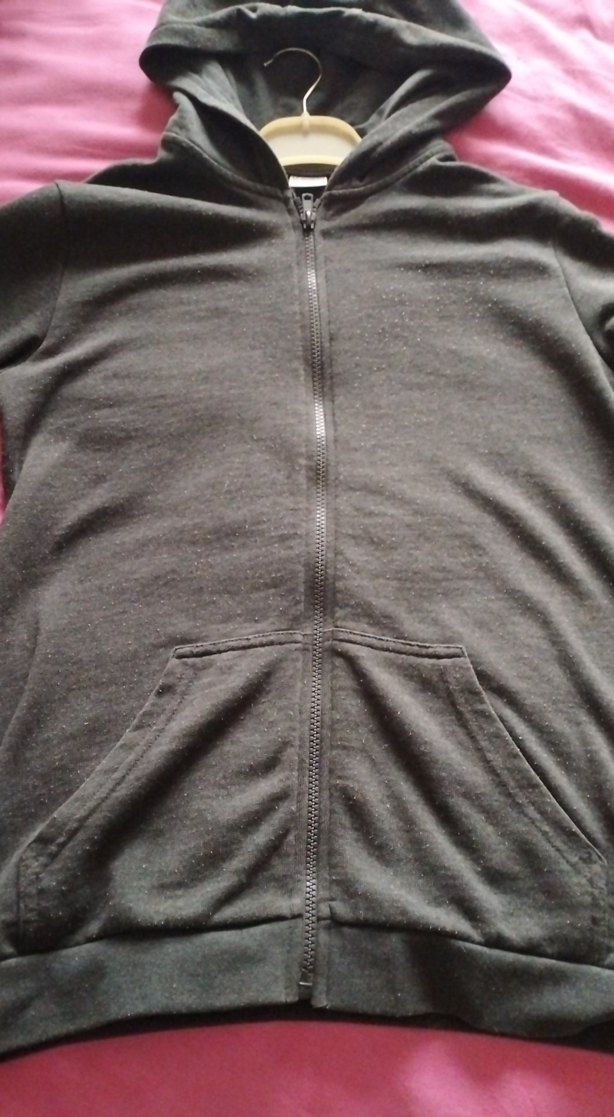 Gri Kapüşonlu Fermuarlı Erkek Sweatshirt temiz kullanıldı - Görsel 3