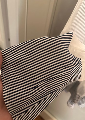 Tül detaylı, çizgili gömlek elbise - Görsel 5