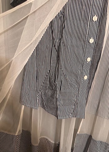 Tül detaylı, çizgili gömlek elbise - Görsel 6