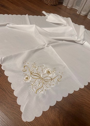 7 Adet İşlemeli Beyaz Bohça Örtüsü Seti - Görsel 5