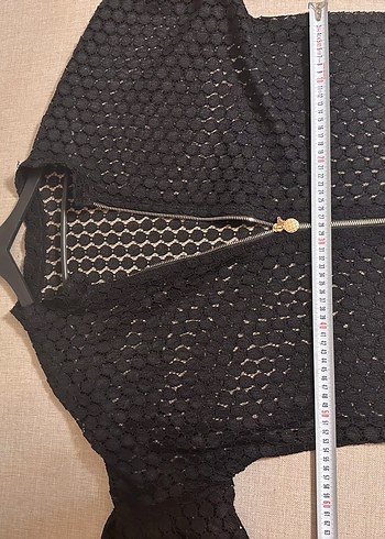 Dantel Detaylı Siyah Ceket - Görsel 5