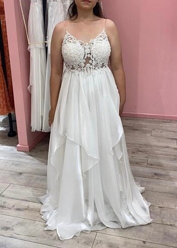 40 Beden Nikah Elbisesi
